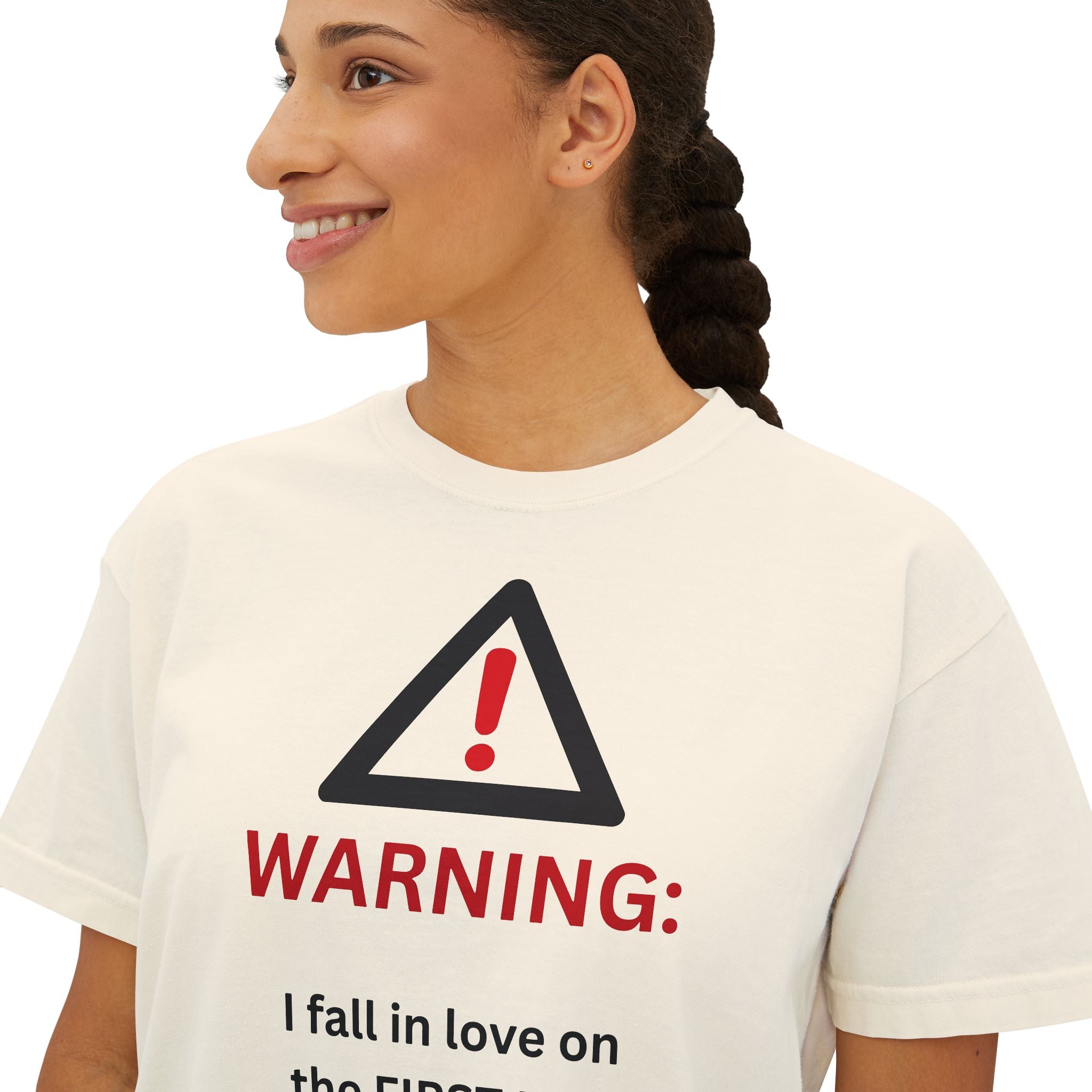 Warning I fall in love on the first day Tee | Women's Boxy Tee